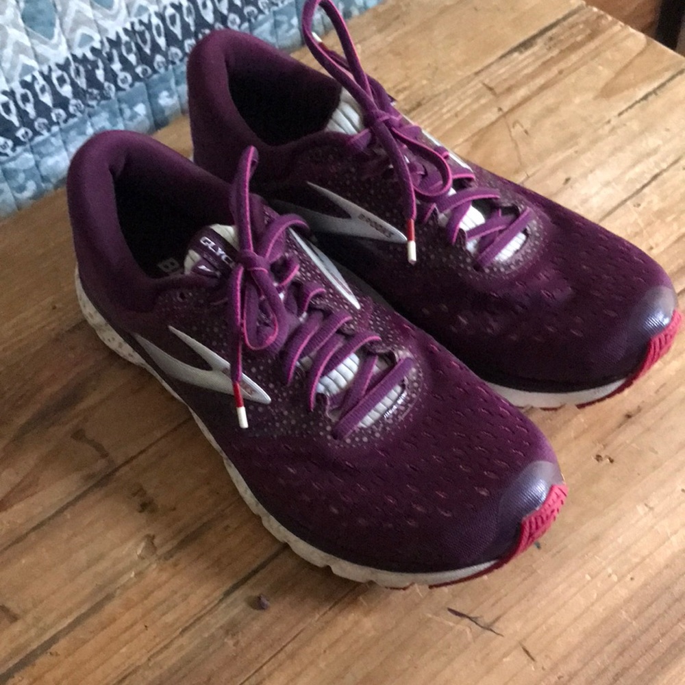 Womens running shoes